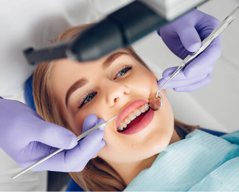 Orthodontics <br></noscript> Aligners and Metal braces